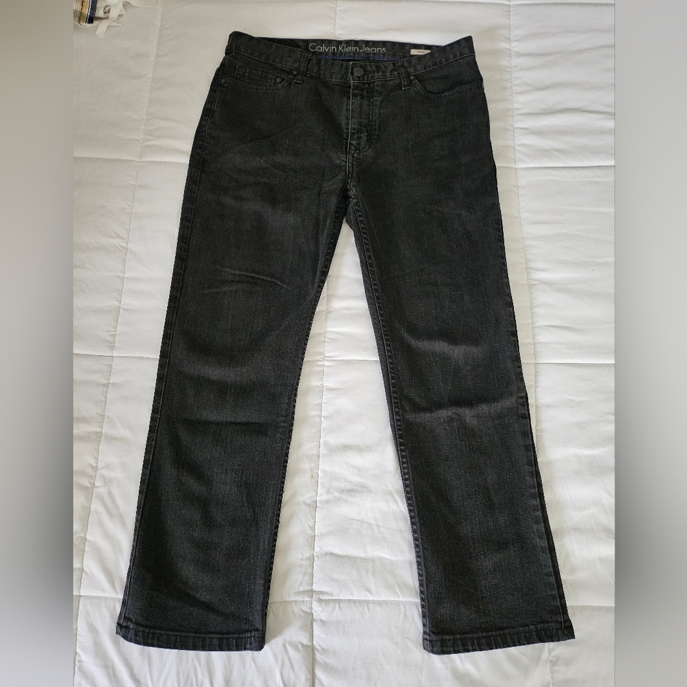 Calvin Klein Jeans Men's Dark Gray Straight Jeans
